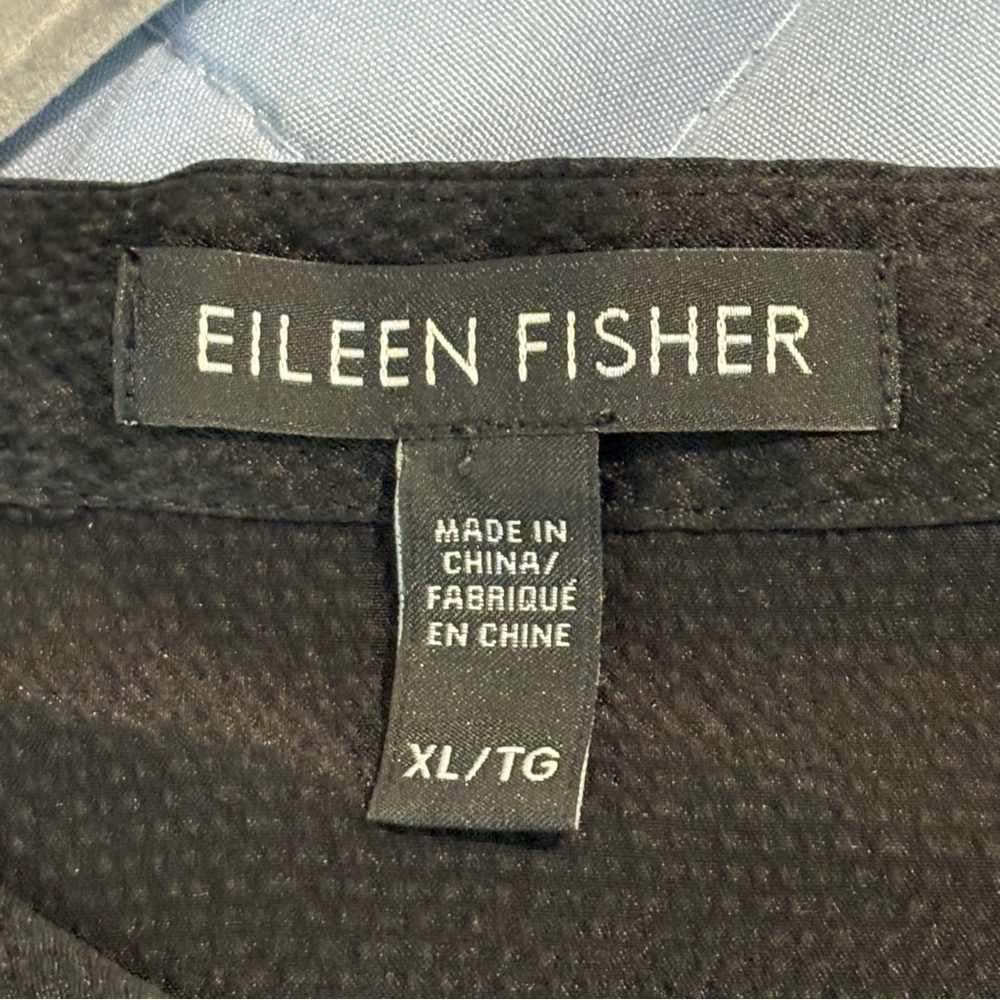 Eileen Fisher Black Crepe Button Up Blouse XL - Picture 3 of 8
